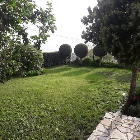 Kelly'S Villa In Stoupa Neokhorion  エクステリア 写真