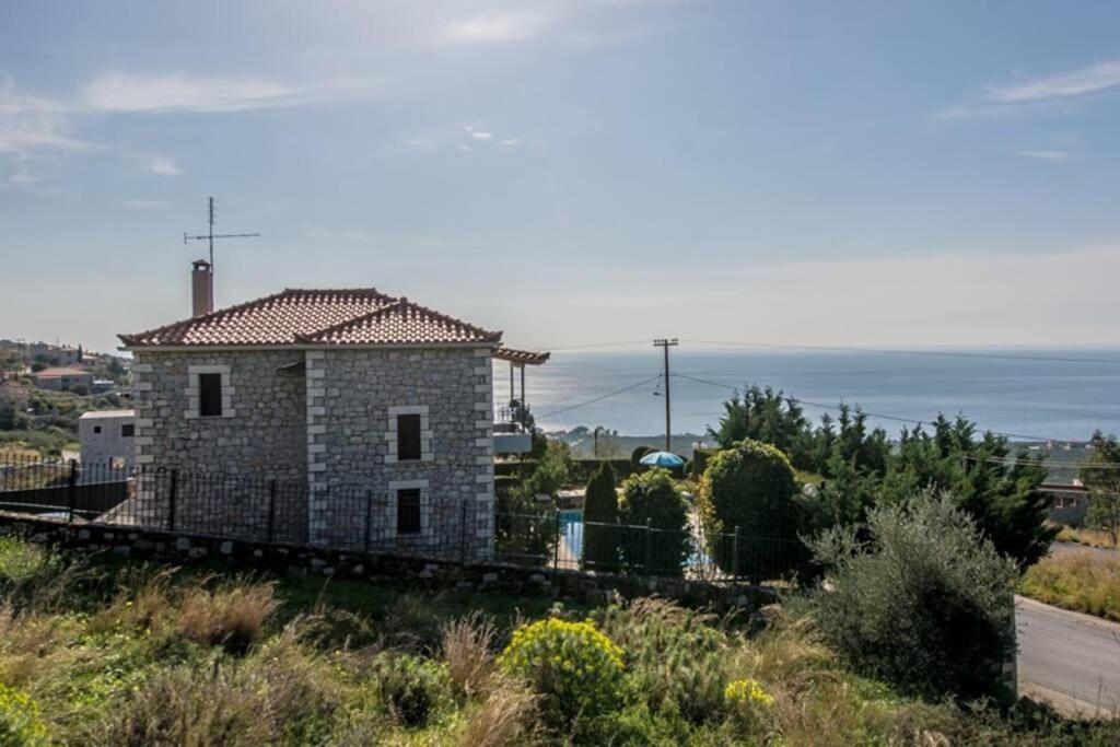 Kelly'S Villa In Stoupa Neokhorion  エクステリア 写真