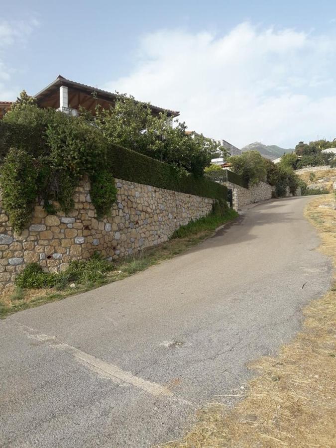 Kelly'S Villa In Stoupa Neokhorion  エクステリア 写真